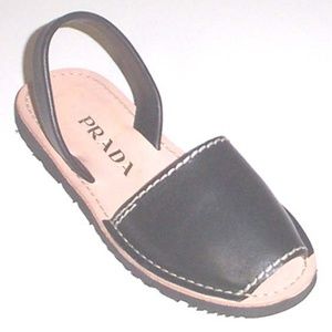NEW PRADA Italy black slingback flat sandal 38.5